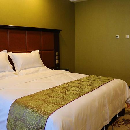 Hohhot Level Of Details Hotel Bagian luar foto