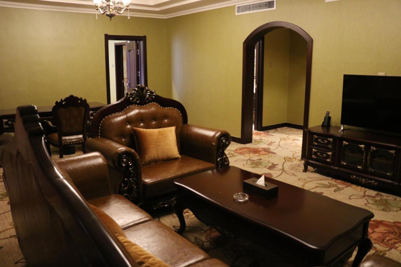 Hohhot Level Of Details Hotel Bagian luar foto